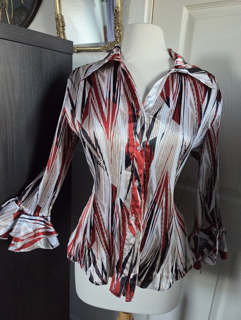 Y2k Style Ruffle Bell Sleeve Blouse Pleated Red Black Tan Button Down